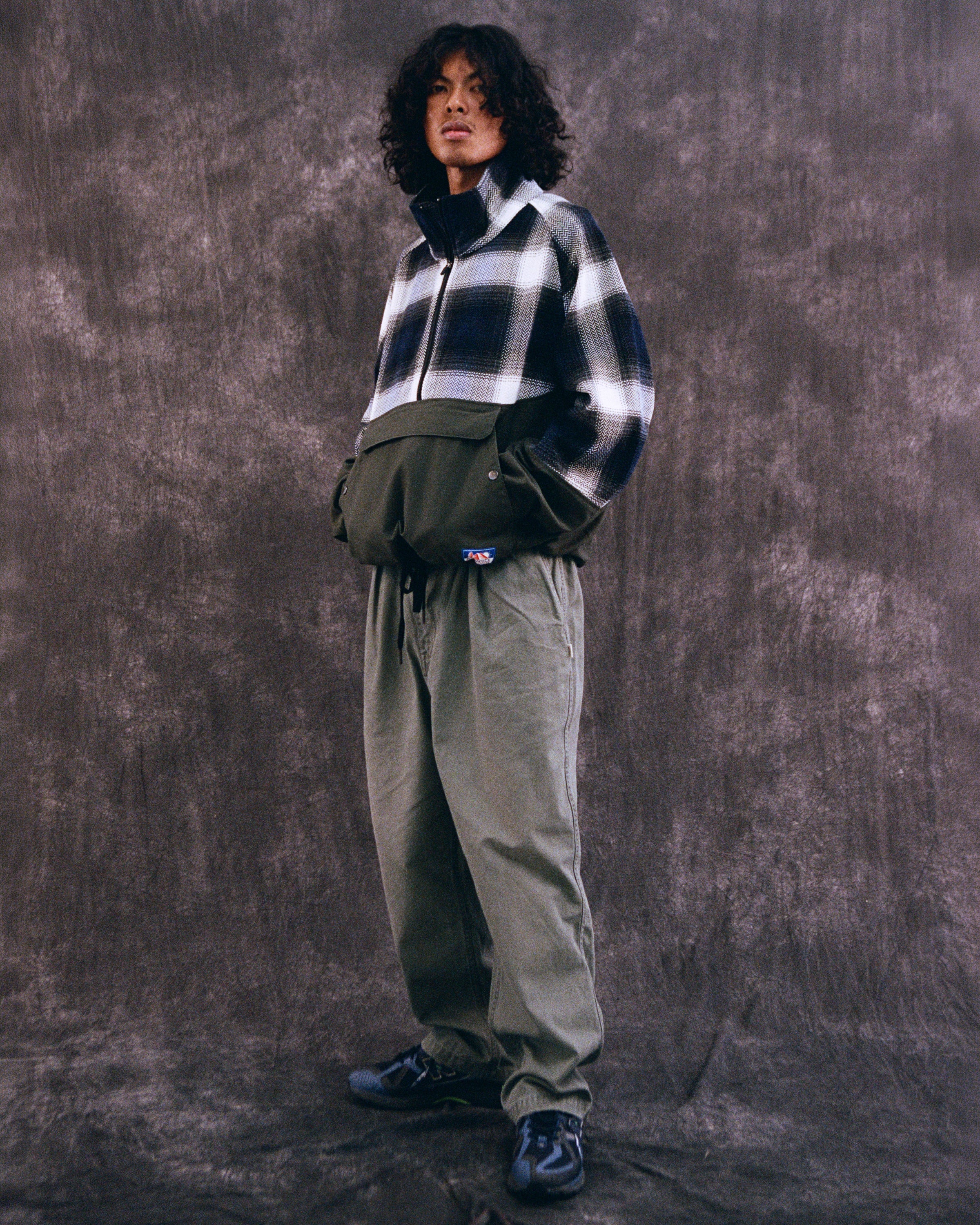 QH OVER TROUSERS