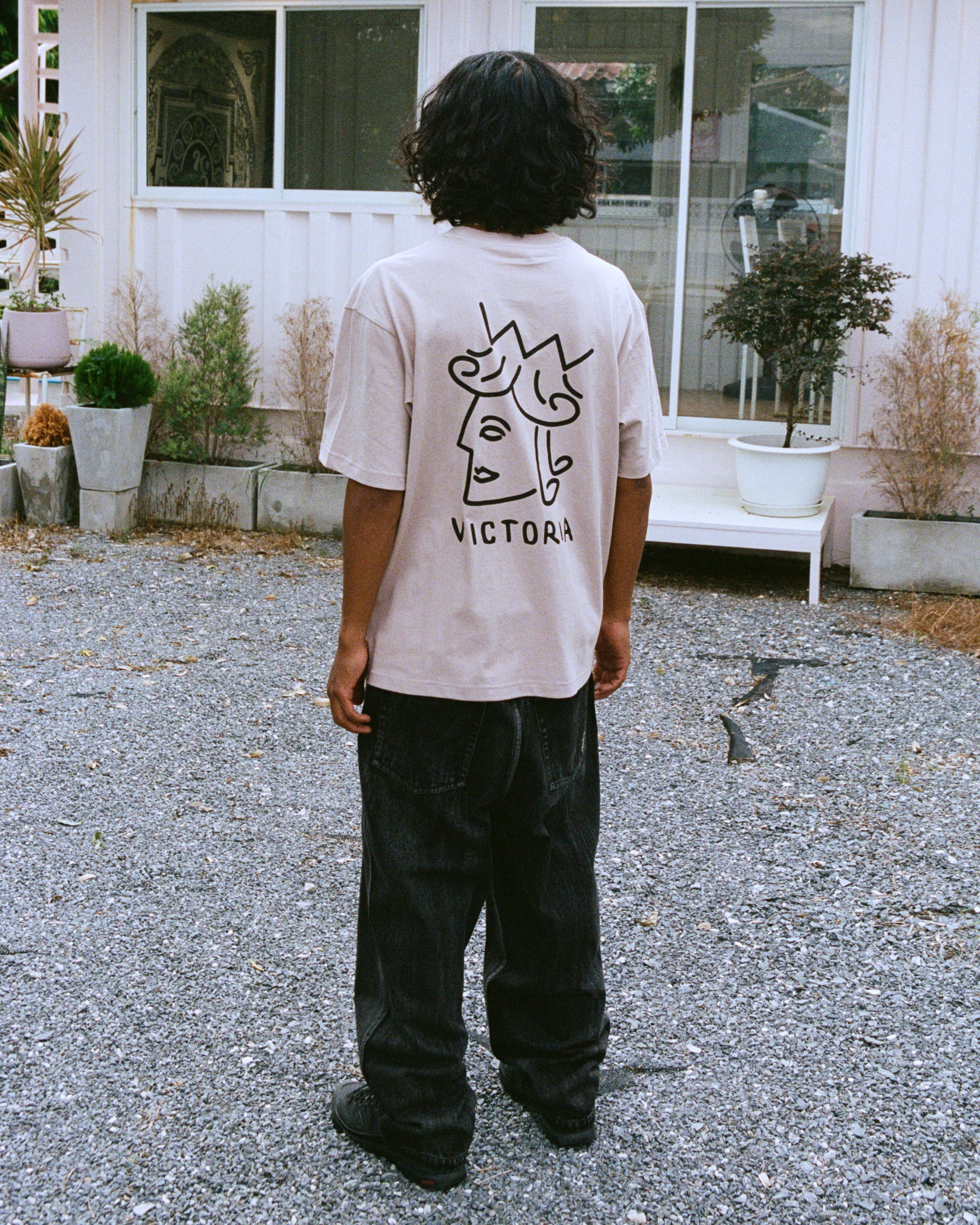 QUEENHEAD LOGO TEE