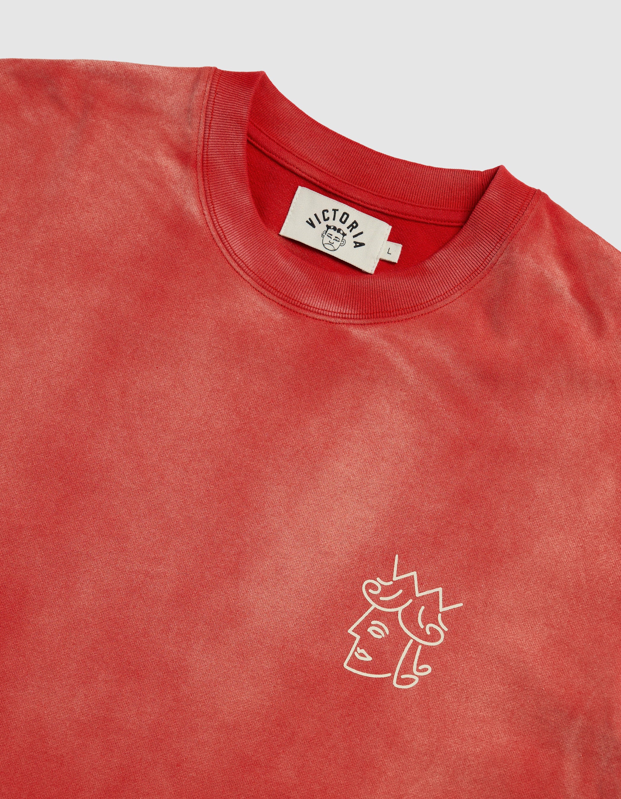 FADED WASH QUEENHEAD LOGO TEE