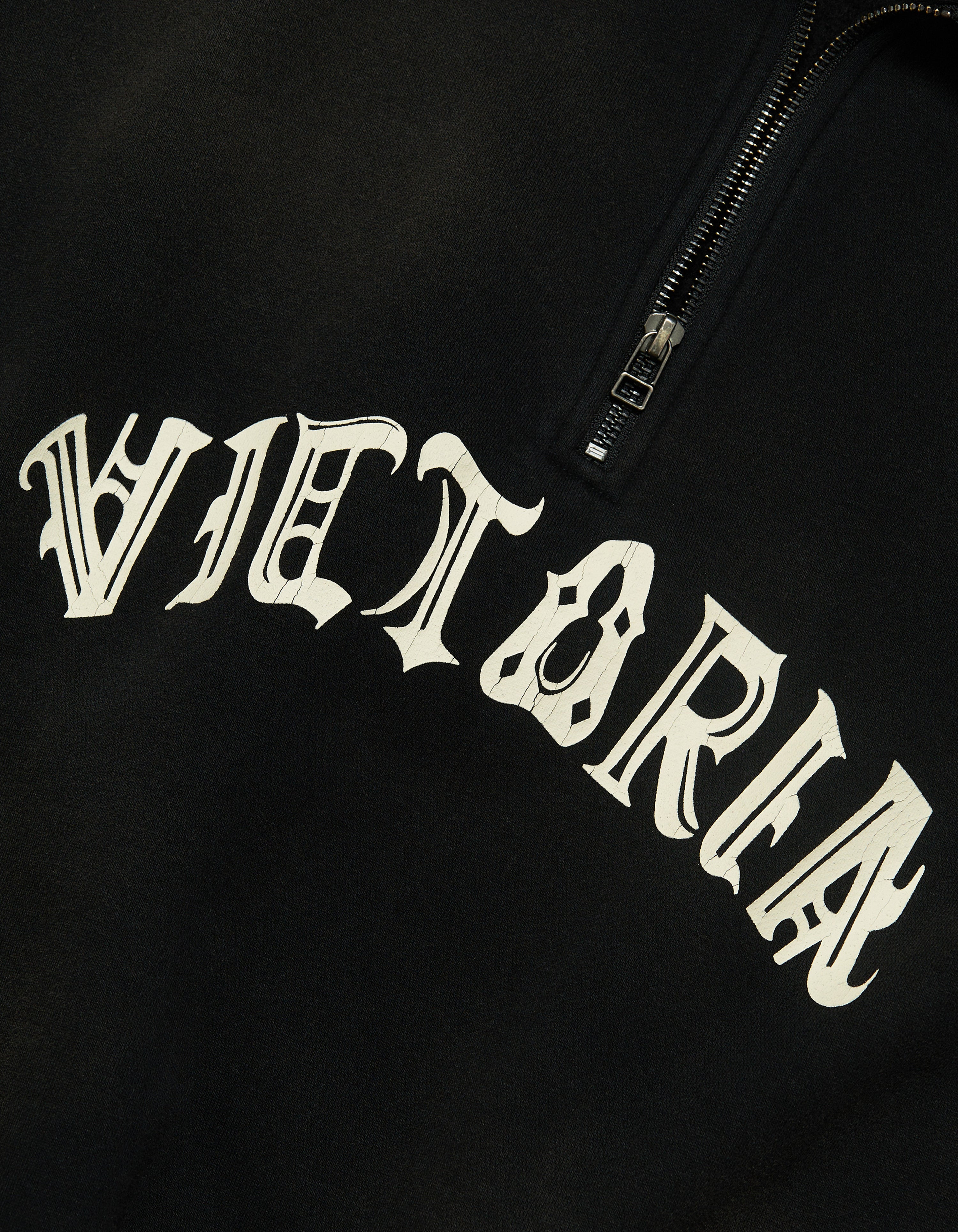 HANDDRAWN GOTHIC HALF ZIP SWEATSHIRT