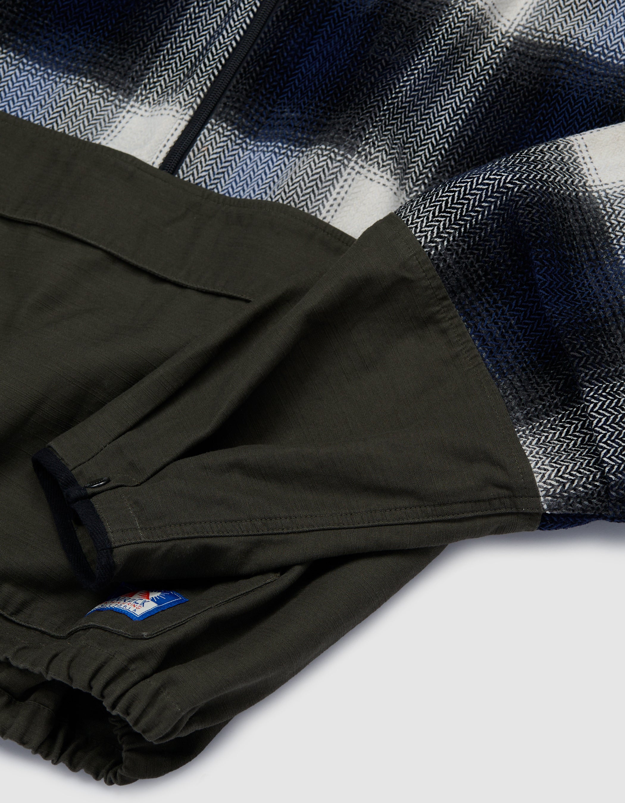 PLAID ANORAK