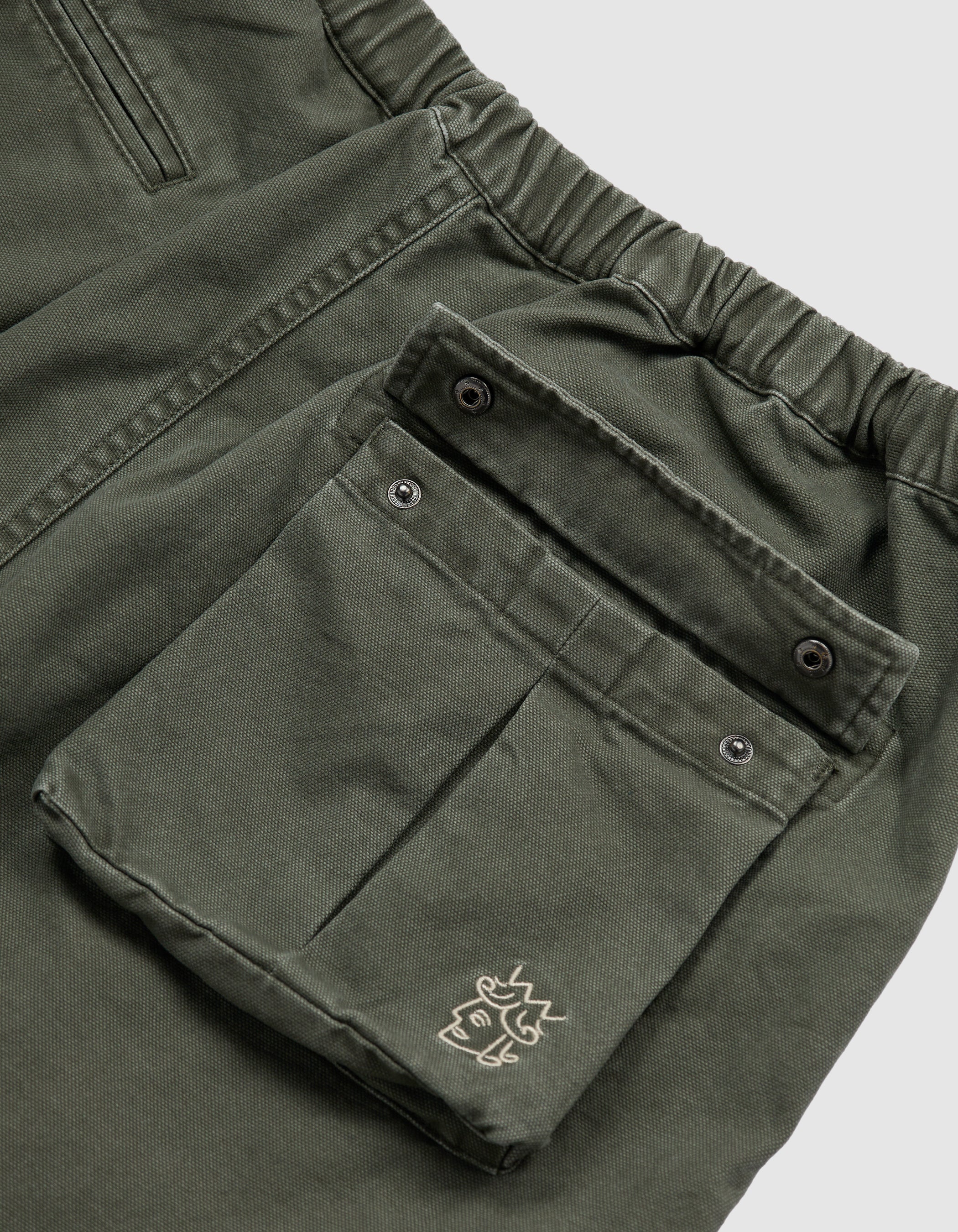 QH OVER TROUSERS