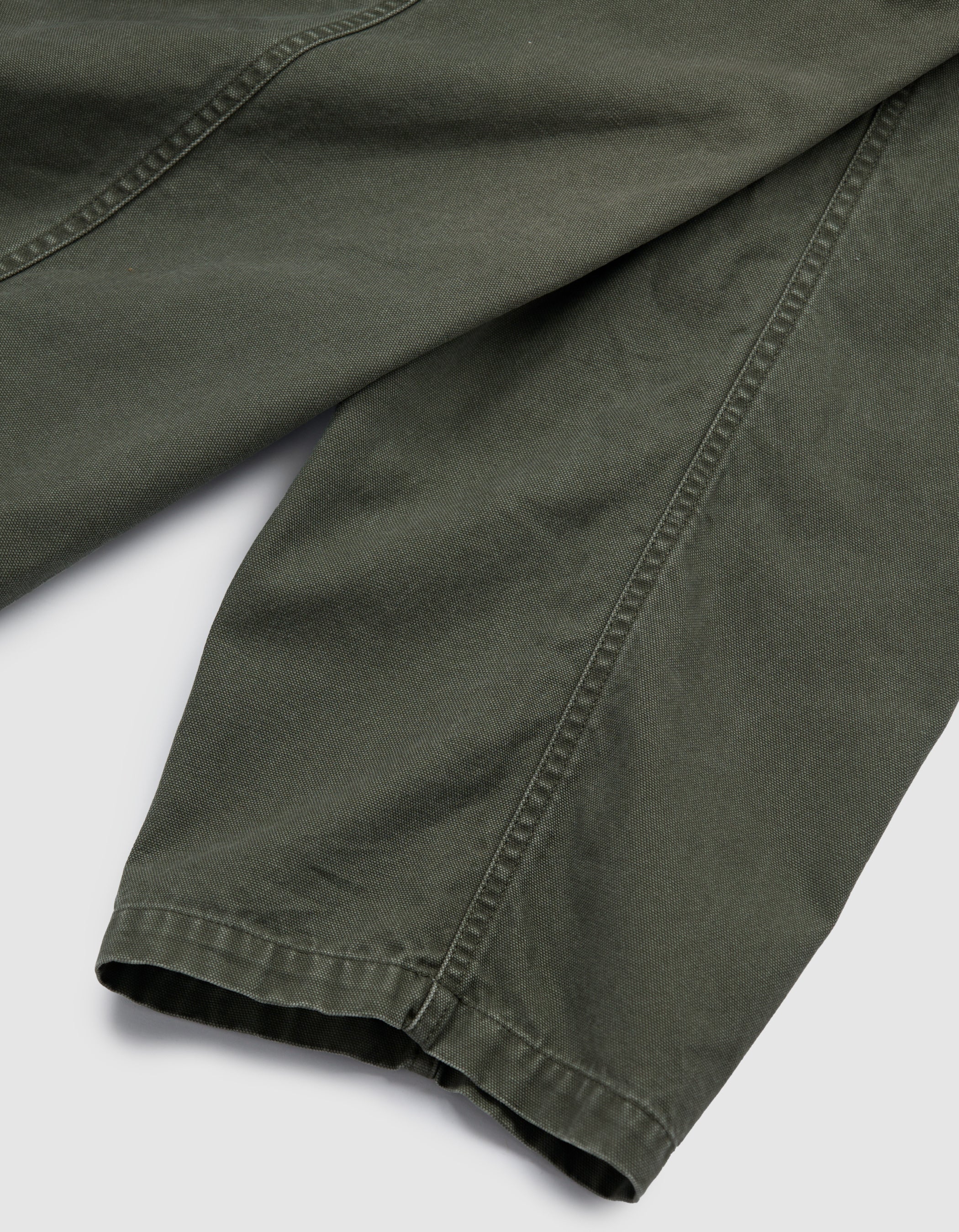 QH OVER TROUSERS