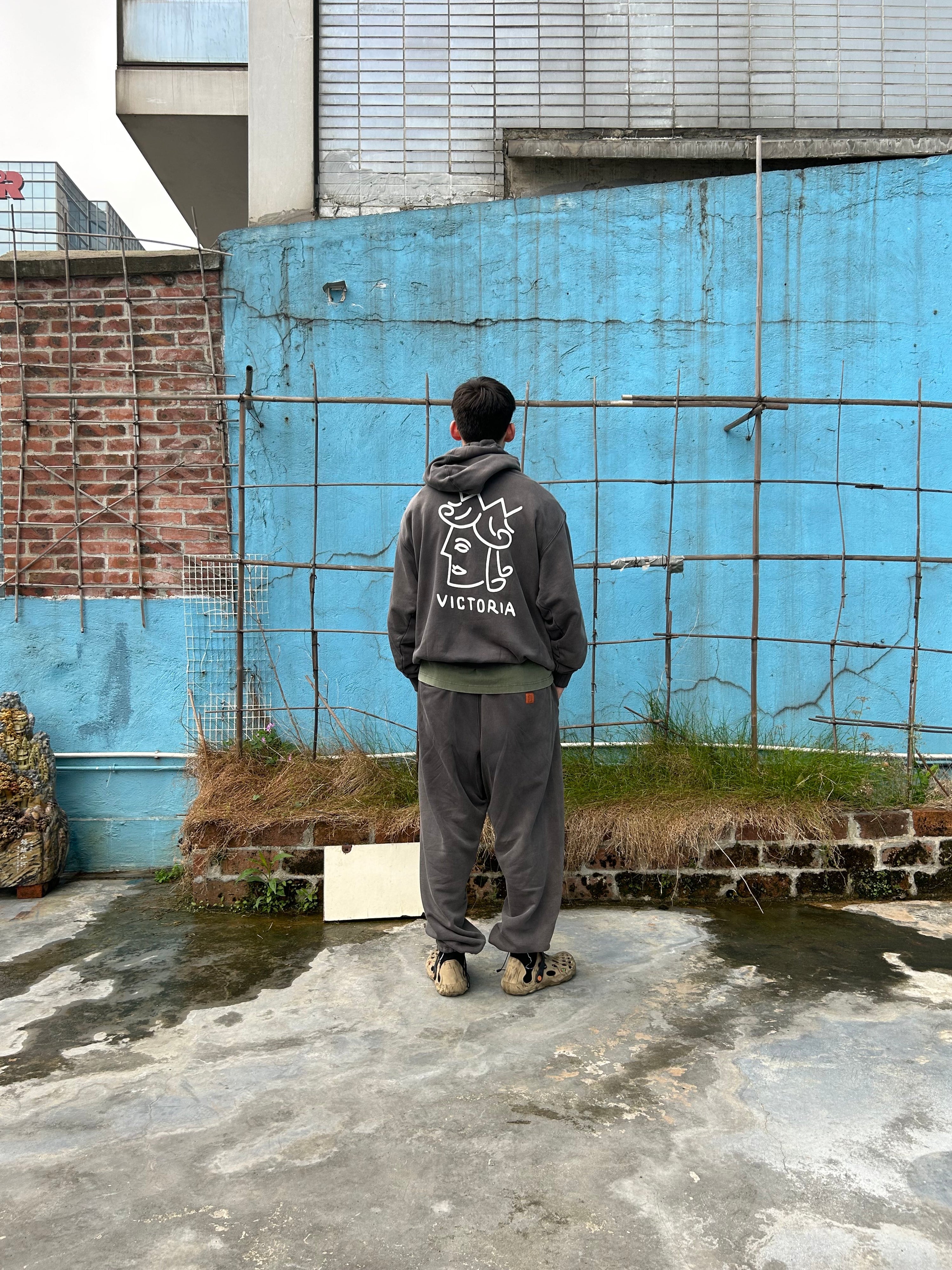 SCRIPT LOGO SWEATPANT