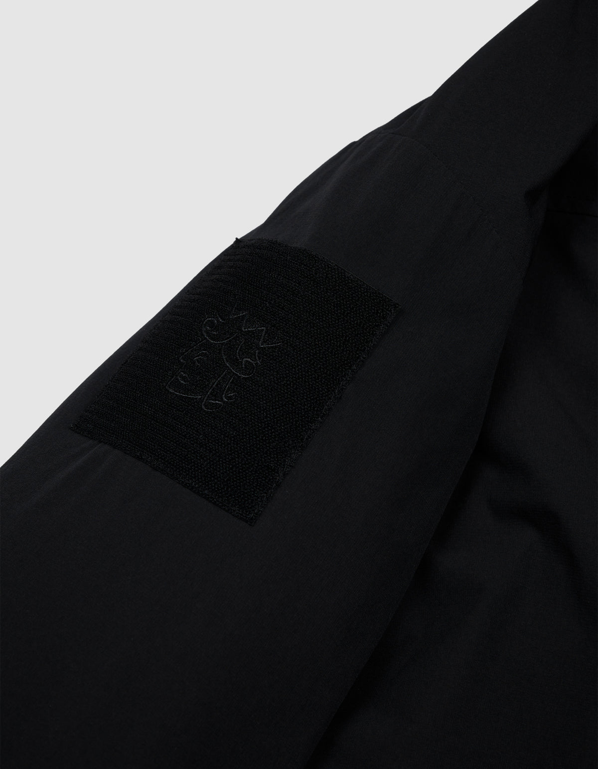 MIDWEIGHT NYLON PUFFER