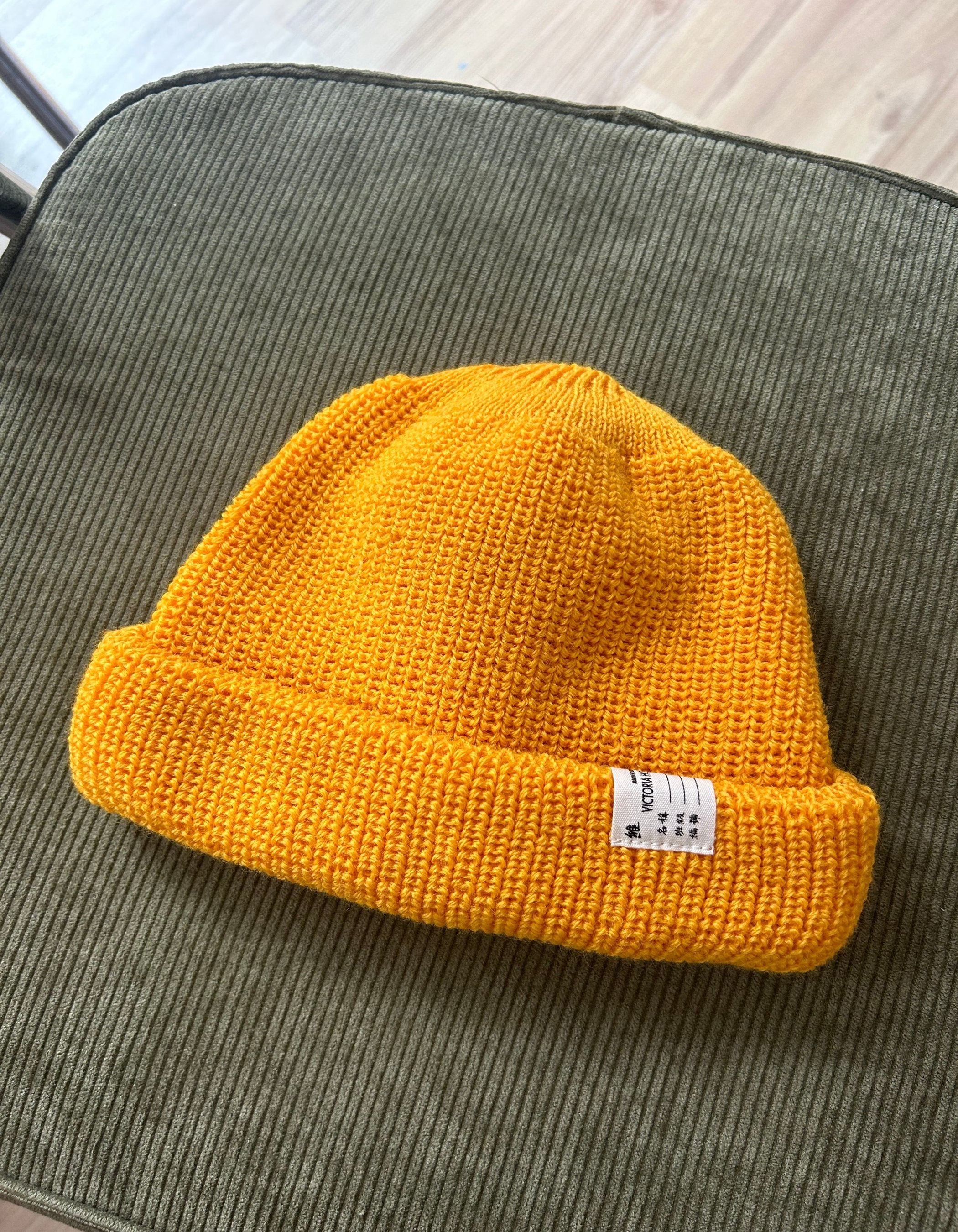 DOUBLE FOLDED BEANIE